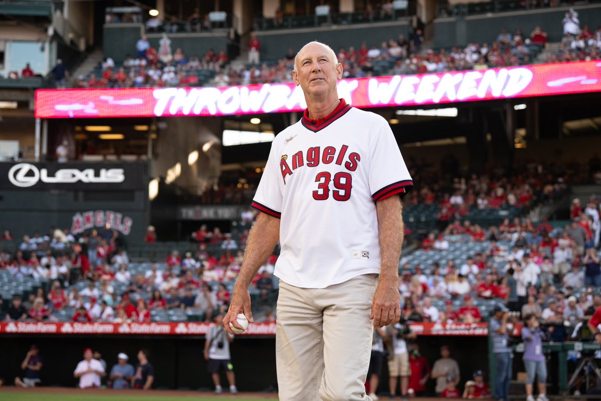 Los Angeles Angels tweet media