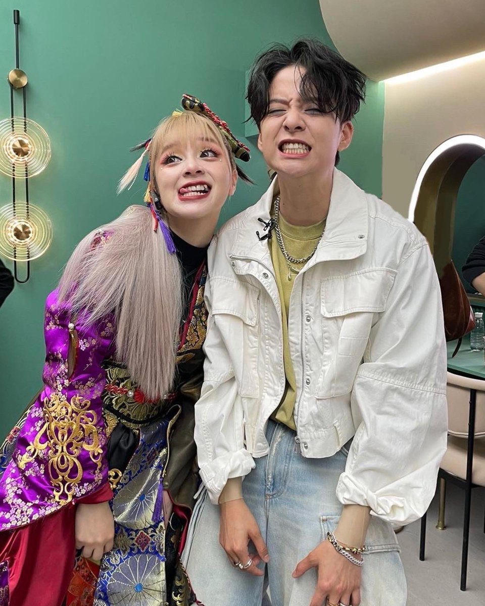 amberliu's tweet image. SAIKO TOMODACHI!! AISHITERUYO!! @MARiA_GRND