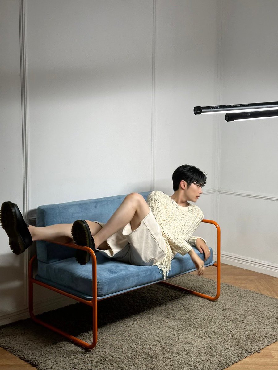 _💌

제로즈~
보이즈플래닛 때 화보 많이 찍고 싶다고 했던 거 기억나요~?
활동 많이 하고 있는 요즘 너무너무 행복해요 :)

더위 조심하고!! 얼른 만나자❤️

#SUNGHANBIN #성한빈
#ZEROBASEONE #ZB1 #제로베이스원