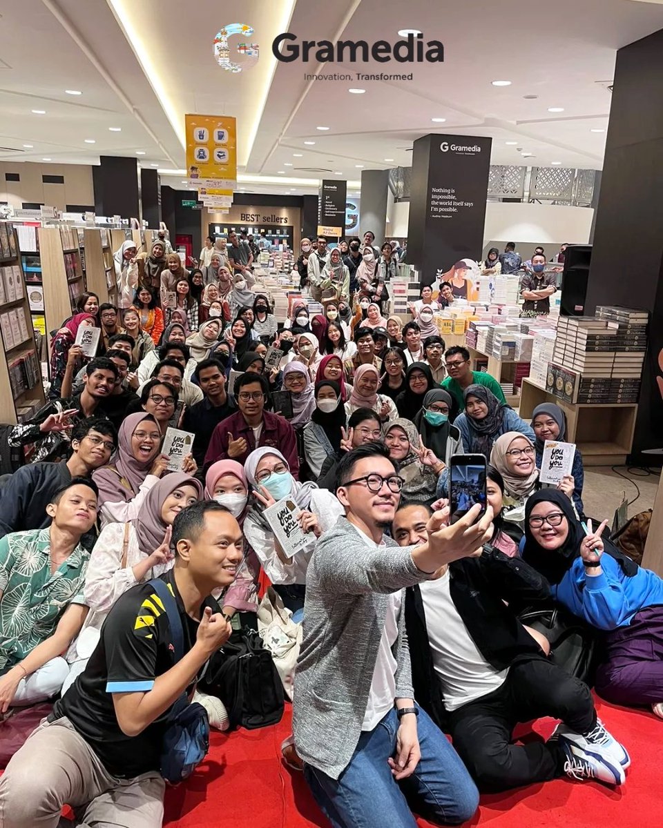 Gramedia Sudirman tweet media