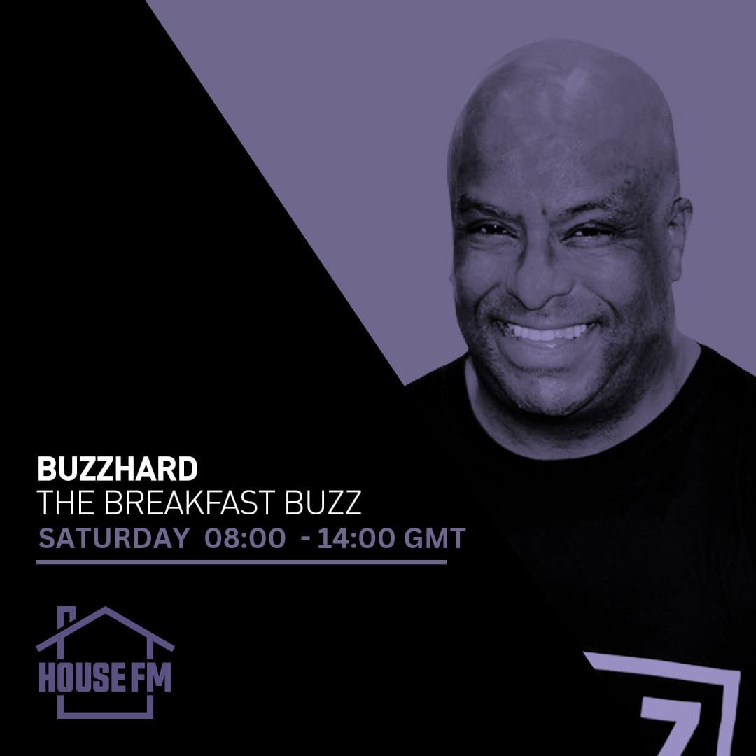 MR BUZZHARD tweet media