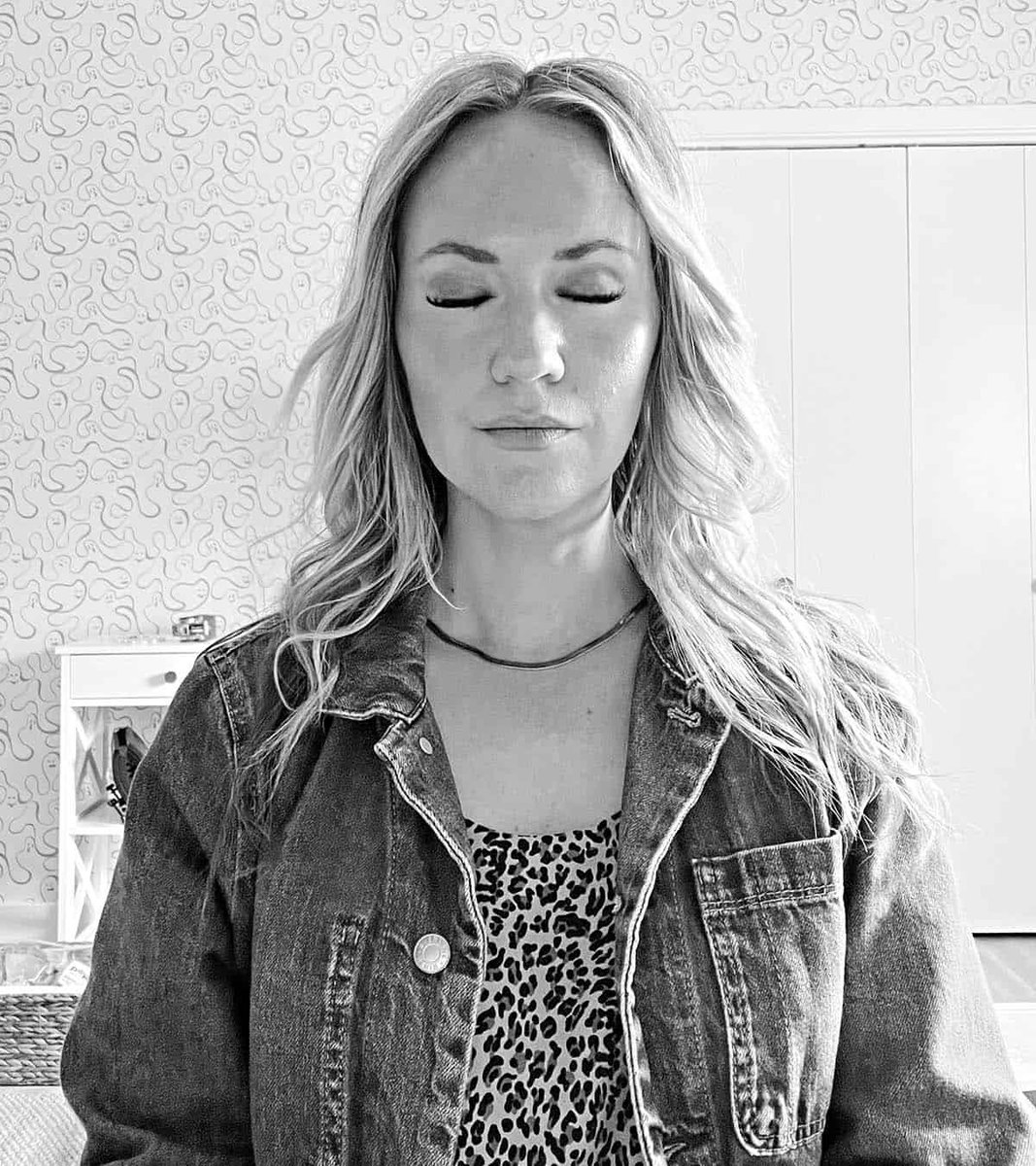 Hypnosis - My Experience
abeautifulmess.com/hypnosis-my-ex…