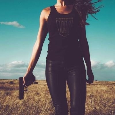 @dom_lucre #ConservativeWomen 
#GirlsWithGuns