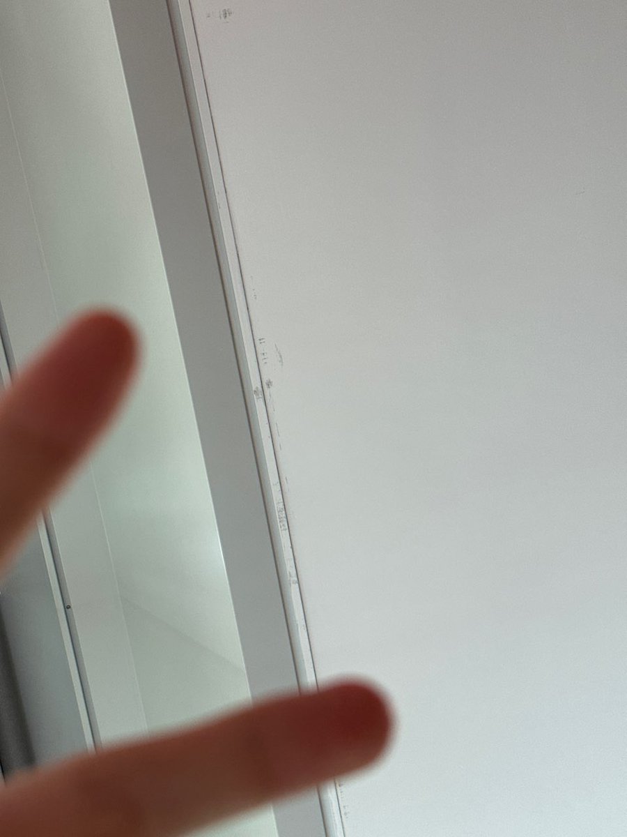 treasure_renjun's tweet photo. 지송애기 브이 https://t.co/5FjJ1YaWWg