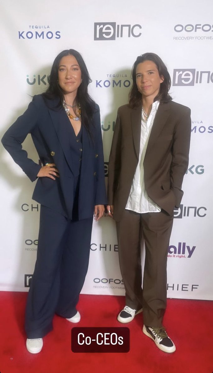 captpress's tweet photo. THEY'RE WEARING SUITS BC THEY'RE SUPPOSED TO BE WEARING THEM AT THE WWC https://t.co/6qfv2DRi0b