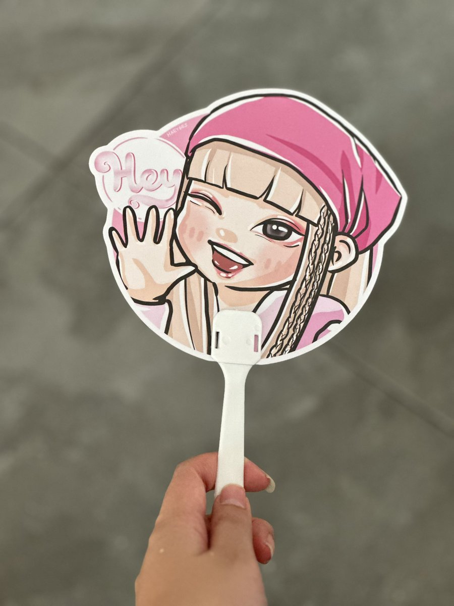 haeyges's tweet photo. Haii buat yang berhasil dapet freebies Taeyeon The ODD of LOVE boleh bgt kalau mau post di ig tapi jangan lupa tag ya gais ^^🤍🤍🤍 https://t.co/N42h22nRSi