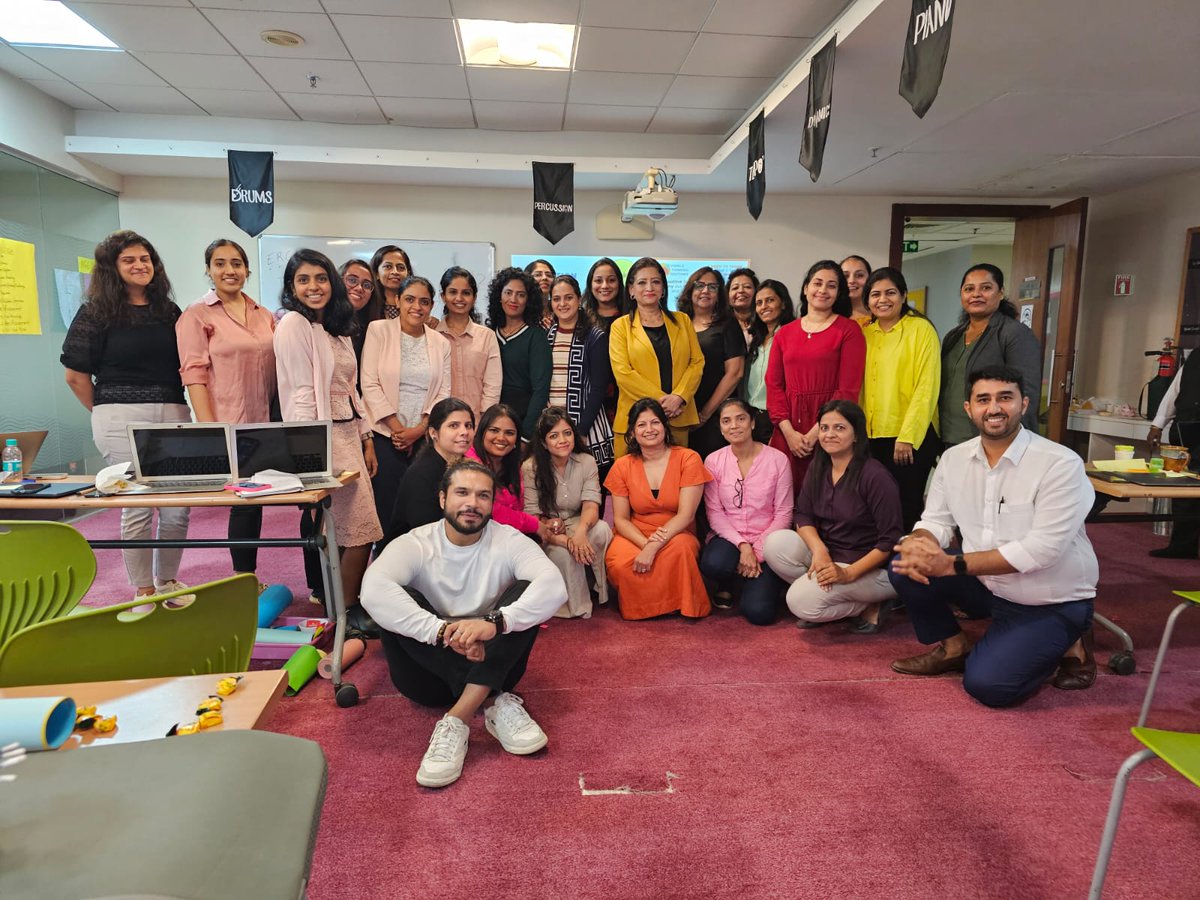 KishanNavita's tweet image. When teachers make the connection between #inquiry, #agency and #creativity , it is so rewarding. Fabulous 2 days with the enthusiastic and passionate teachers of #mlsi_ib #ibpyp @prianand11