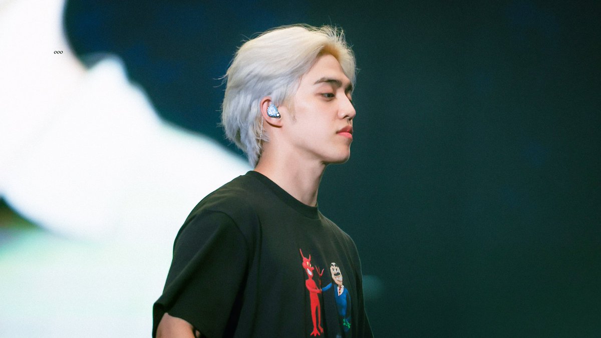 seungcheol's tweet photo. his side profile... 🫠🤍 https://t.co/UsCPpqYQLd