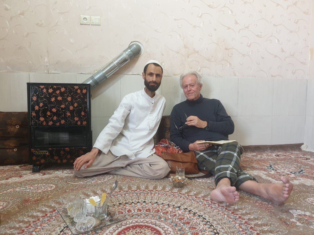 sypwynia's tweet image. DOSSIER DANIEL. Hoe deze Nederlandse oud-diplomaat dit voorjaar in Iran officieel werd beticht van godslastering en van spionage voor NL maar anders dan veel andere buitenlanders toch werd vrijgelaten. Zijn verrassende relaas in Wynia's Week. #wyniasweek #iran #spionage #daniel