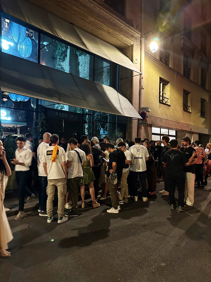 Do you know who throws one of the best parties in web3? 

Let me help you there - it’s <a href="/0xMantle/">Mantle Network</a> 

Last party after the end of <a href="/EthCC/">EthCC - Ethereum Community Conference</a> was insane