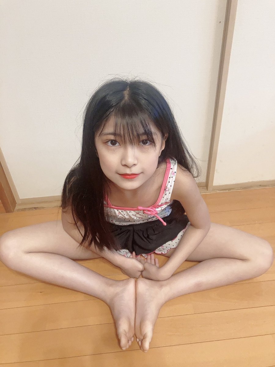 marina_614's tweet photo. 暑い中お疲れさまです🌻

撮影してくれる方のお名前見たの🤭💖
よろしくお願いします☺️🌈

うすピンク色のセーラー服
お腹だし➕短パン
1度着たピンクのチャイナも
着たいかも💖って思っています✨

どの方にどのお洋服着ようかなぁって考えると、ワクワクがとまりません💖　

25日のGスタもきてね🍀 https://t.co/UVCvo5l2Kf