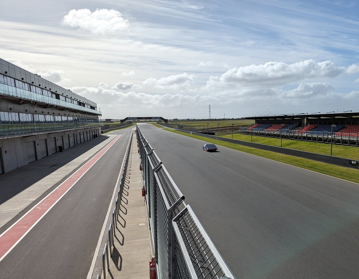 FlindersSolar's tweet image. Soaking up the sun and gathering in some valuable data for our Bridgestone World Solar Challenge effort.

Thank you to the people at The Bend Motorsport Park for allowing us to use their track earlier in the week. It was a great experience for those involved!

#electricracecar