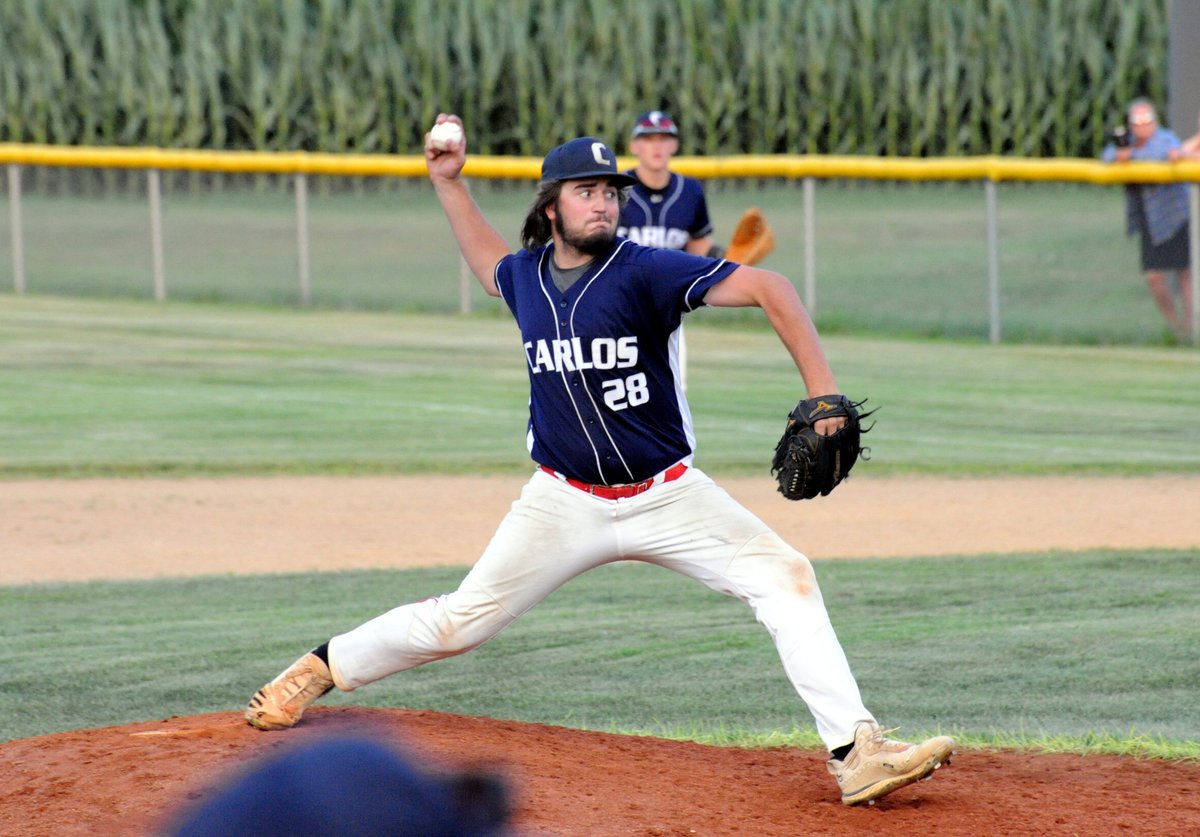 Photos and story from tonight's Urbank-Parkers Prairie vs. Carlos game:

echopress.com/sports/basebal…