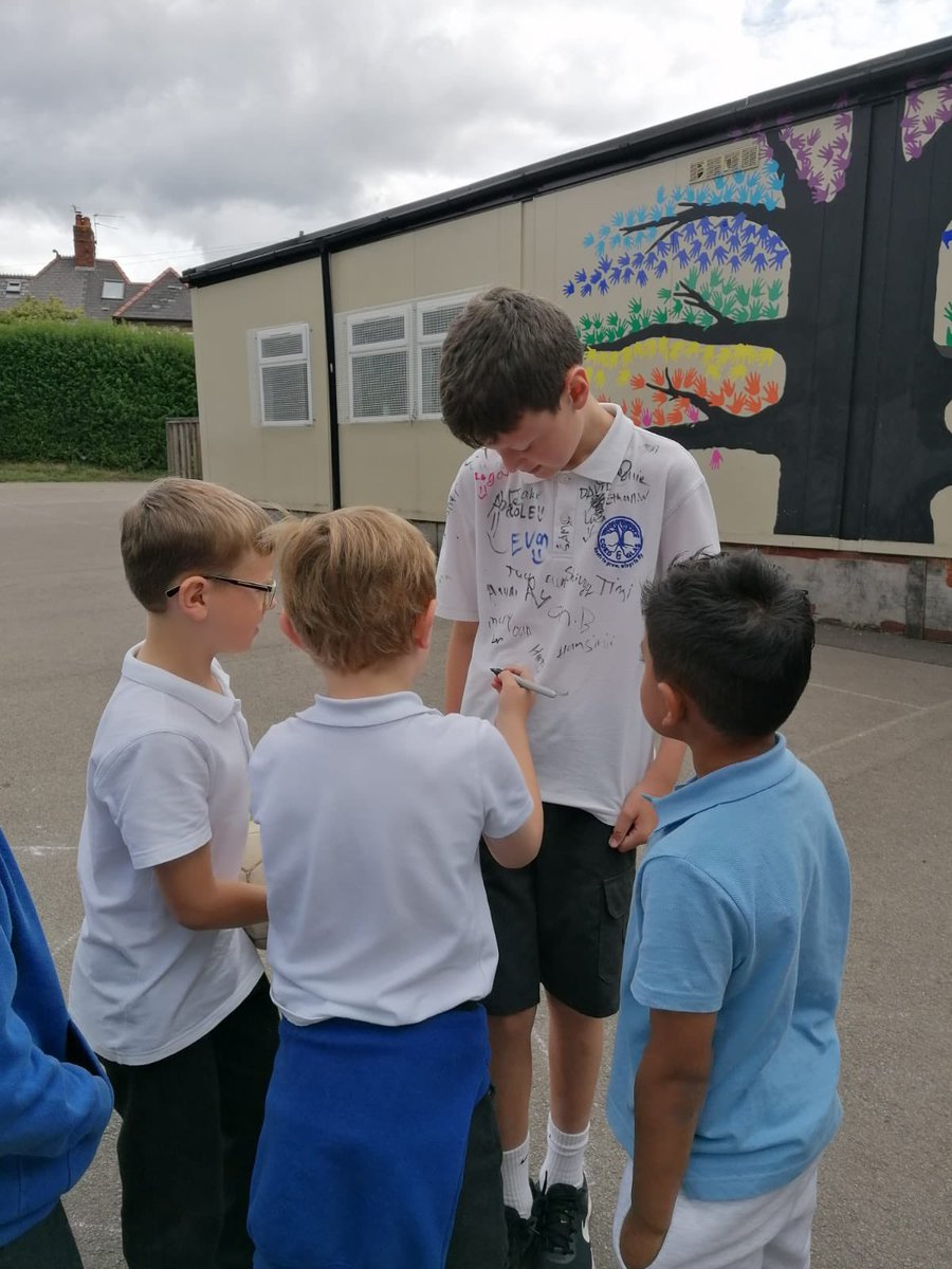 Our lovely Y6 children. What a fantastic year group! Every high school that gets one of these children is so lucky. Continue to shine 🌟🌟🌟like the superstars you are. <a href="/CoedGlas2023/">Coed Glas Year 6</a>