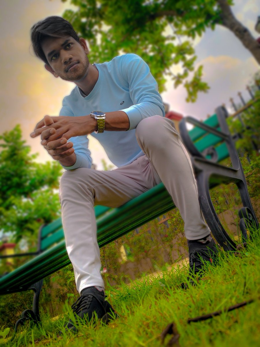 RosanKumarTanda's tweet photo. Just look at Me. https://t.co/H2Ot06I1YS