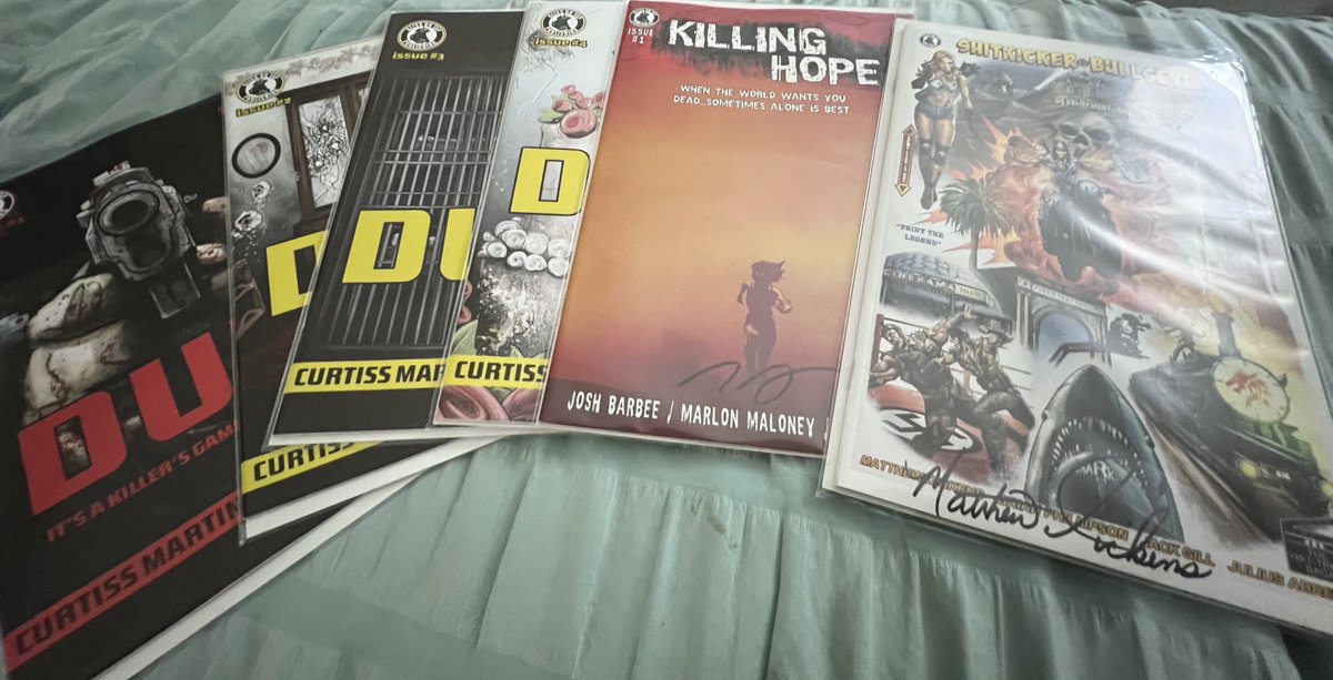 Bloccin Ass Tay (@luckykidtay) on Twitter photo Shoutout to <a href="/BlissonTap1/">Bliss on Tap Comics</a> I got some good reading materials đ #Duel #shitkickerbullseye #killinghope #SDCC Shoutout to <a href="/BlissonTap1/">Bliss on Tap Comics</a> I got some good reading materials đ #Duel #shitkickerbullseye #killinghope #SDCC