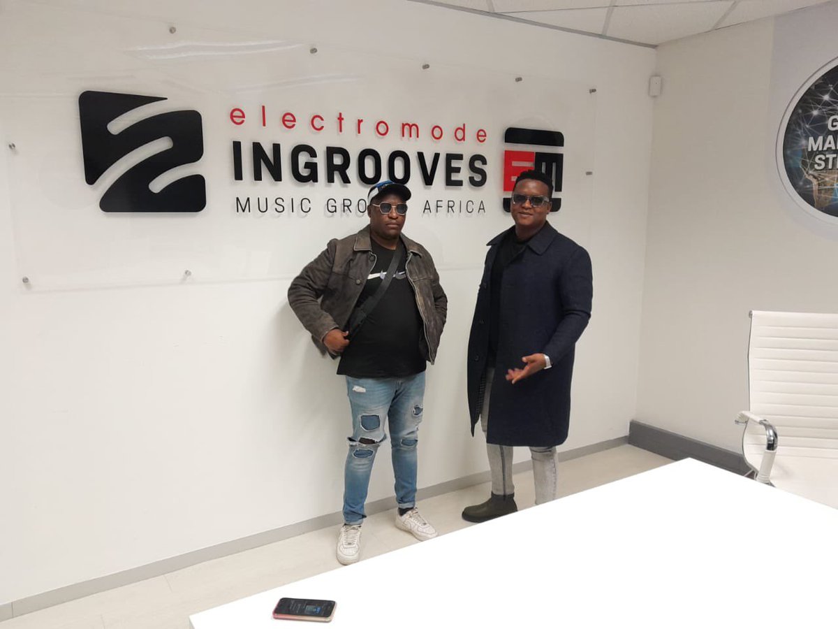 DeLASoundz tweet media