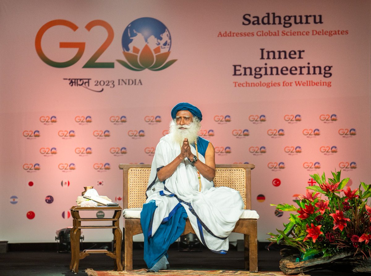 Sadhguru tweet media