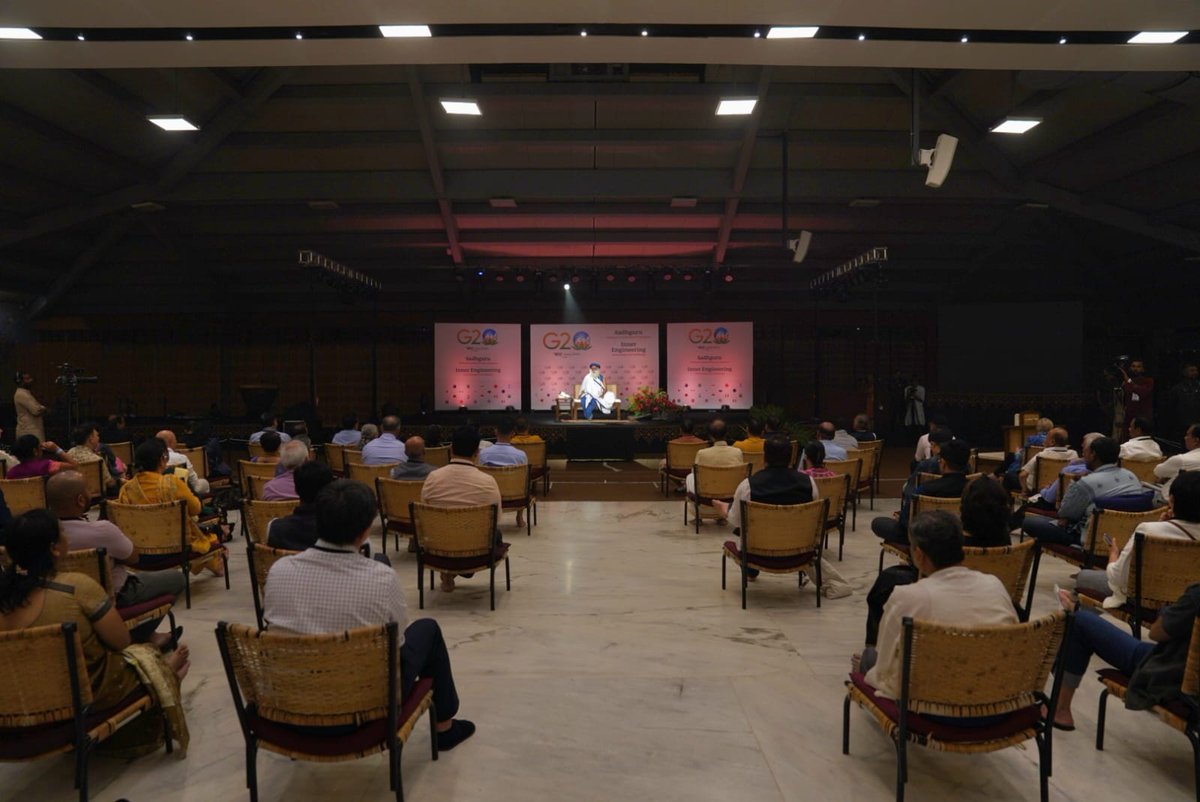 Sadhguru tweet media