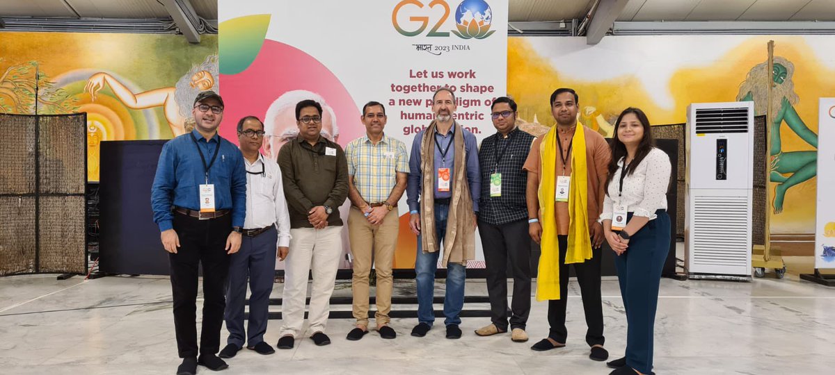 At Coimbatore with the very dynamic Indian National Young Academy of Sciences <a href="/INYAS_INSA/">Indian National Young Academy of Sciences (INYAS)</a> contributing to deliberations of the Science Summit of the G20. Look forward to collaboration and cross-fertilization between the <a href="/ISC/">International Science Council</a> young science academies - council.science/young-membersh…