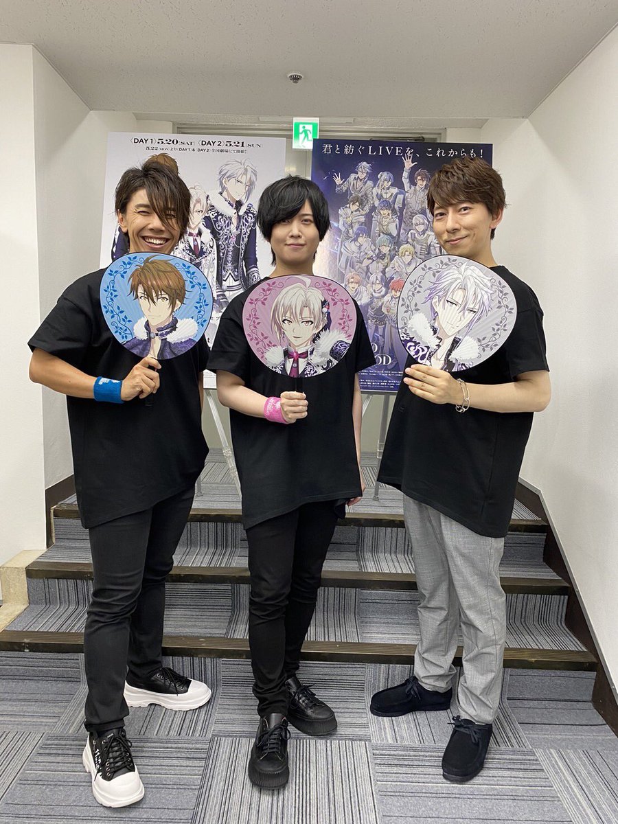 hatano_official's tweet photo. 舞台挨拶、そして劇場版アイドリッシュセブンをご覧くださった皆さん、ありがとうございます！
進み続ける彼らと一緒に素晴らしい景色を見られる事を誇りに思います。
これからも応援宜しくお願い致します！ https://t.co/iMKQKpMRFi