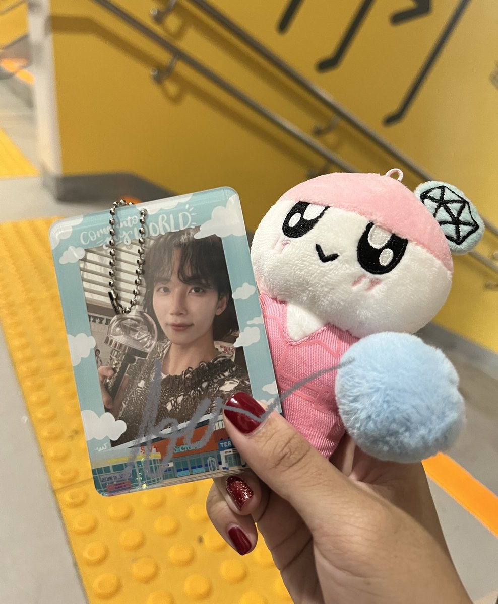 ✨ follow to seoul day 2 with jeonghan✨