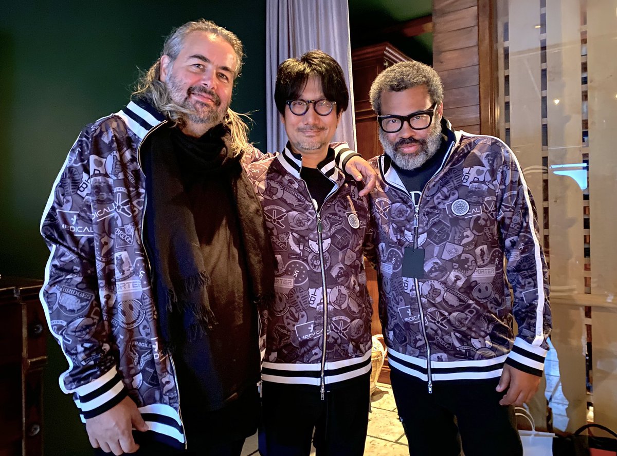 HIDEO_KOJIMA_EN's tweet photo. Dinner with Hoyte van Hoytema, “the” cinematographer (Interstellar, Oppenheimer) and Jordan Peele, the director! 🍻 https://t.co/Vxfy0FUQei