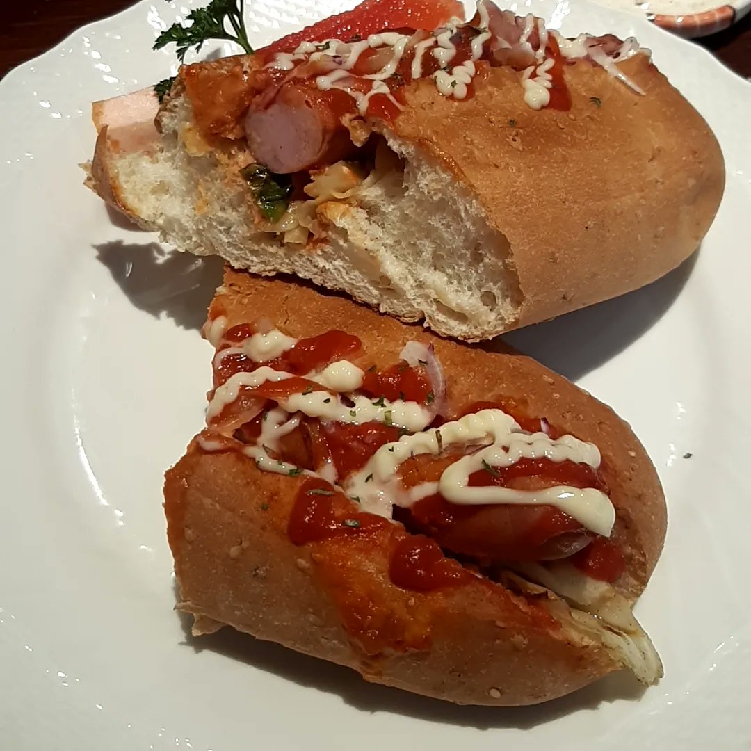 kinotaku666's tweet photo. 愛知県の豊田にて友達がマスターをややっているカフェで珈琲&飯タイム。
店���終わった後はその友達と新栄にTHE FLYDAY観に行くぜ!
#theflyday https://t.co/5qvIgCNHpu