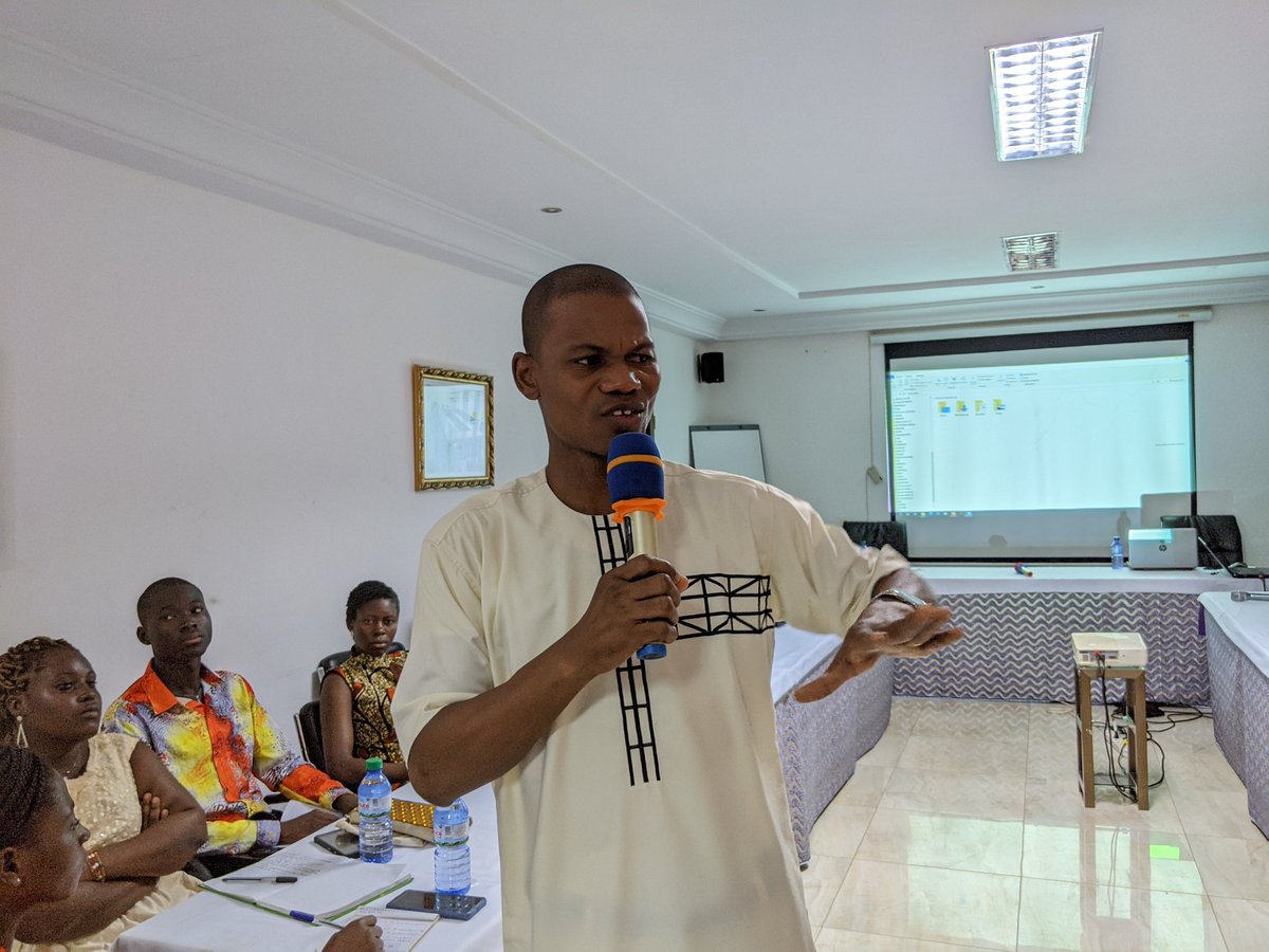 PolongaPyabalo's tweet photo. #CONFÉRENCE DES #JEUNES #Leaders À #KARA .

Nous y sommes !

Nous avons relevé le défi malgré les obstacles.

#CRECOMMUNICATION 

#Hôtel la #douceur https://t.co/uiOoX0pn3Q