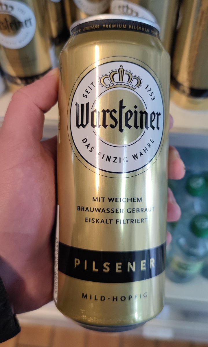 Ich, wenn mich jemand fragt, wie der ehemalige österreichisch-deutsche Gewichtheber heißt, der bei den Olympischen Spielen 2008 in Peking Gold gewann und das nur wenige Monate nachdem seine Frau bei einem tragischen Autounfall ums Leben kam:
 
Ich glaub, das