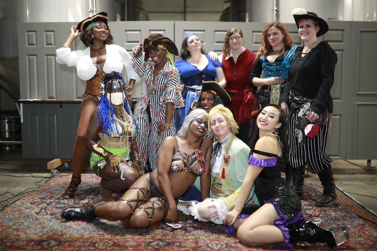 NerdlesqueFest's tweet photo. It's SHIVER ME TASSELS 2 DAY and the 1 year anniversary of DC BRAULESQUE! Take a trip down memory lane with the cast photos from all 8 of our previous shows! https://t.co/UrFX0lqE2v