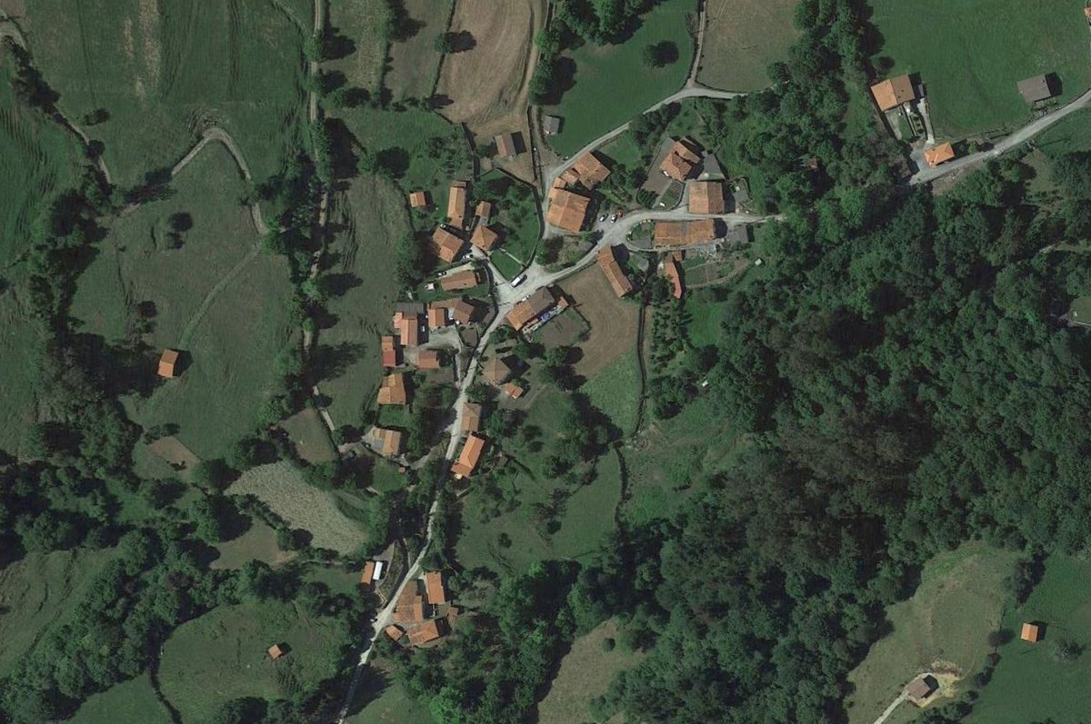 Araceli_ENTHUMN's tweet photo. 💢 ¿Esponzués? ¿#Espunzués?
(Toranzo/ #Toranzu, #Cantabria)
🍃 Algunas de las personas que escriben en el Catastro de Ensenada, ca. 1753, optan por la vocal cerrada /-u/ y no por la abierta /-o/ 🧵👇 https://t.co/1Jjst7kBma