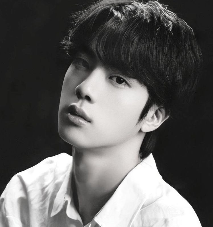mobi_army_7's tweet photo. CONGRATULATIONS JIN 
600M STREAMS FOR JIN
‌ #Jin600MSpotify⁩ https://t.co/ce3jZBzggD
