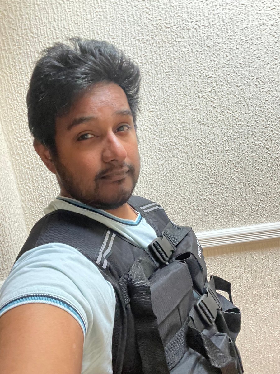 shonesresearch's tweet photo. Shone's Fundraiser page- I'm running the London Marathon!! #londonmarathon #breastcancer  https://t.co/0K1WMn3cK9 https://t.co/7zlZ4hd7TG