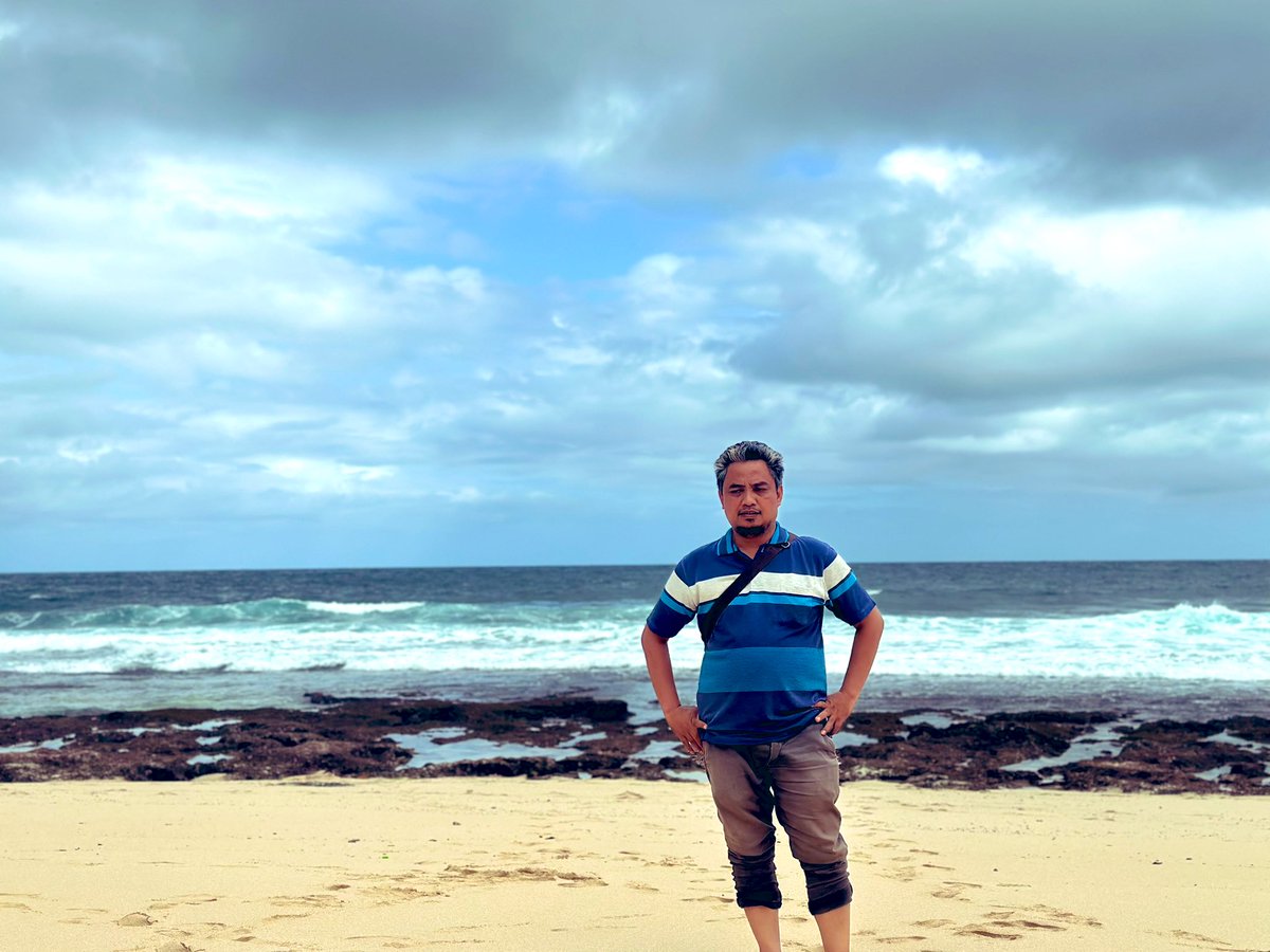 arifrk's tweet photo. Pantai pacitan, joss bgt.. https://t.co/3BaX1nUAEE