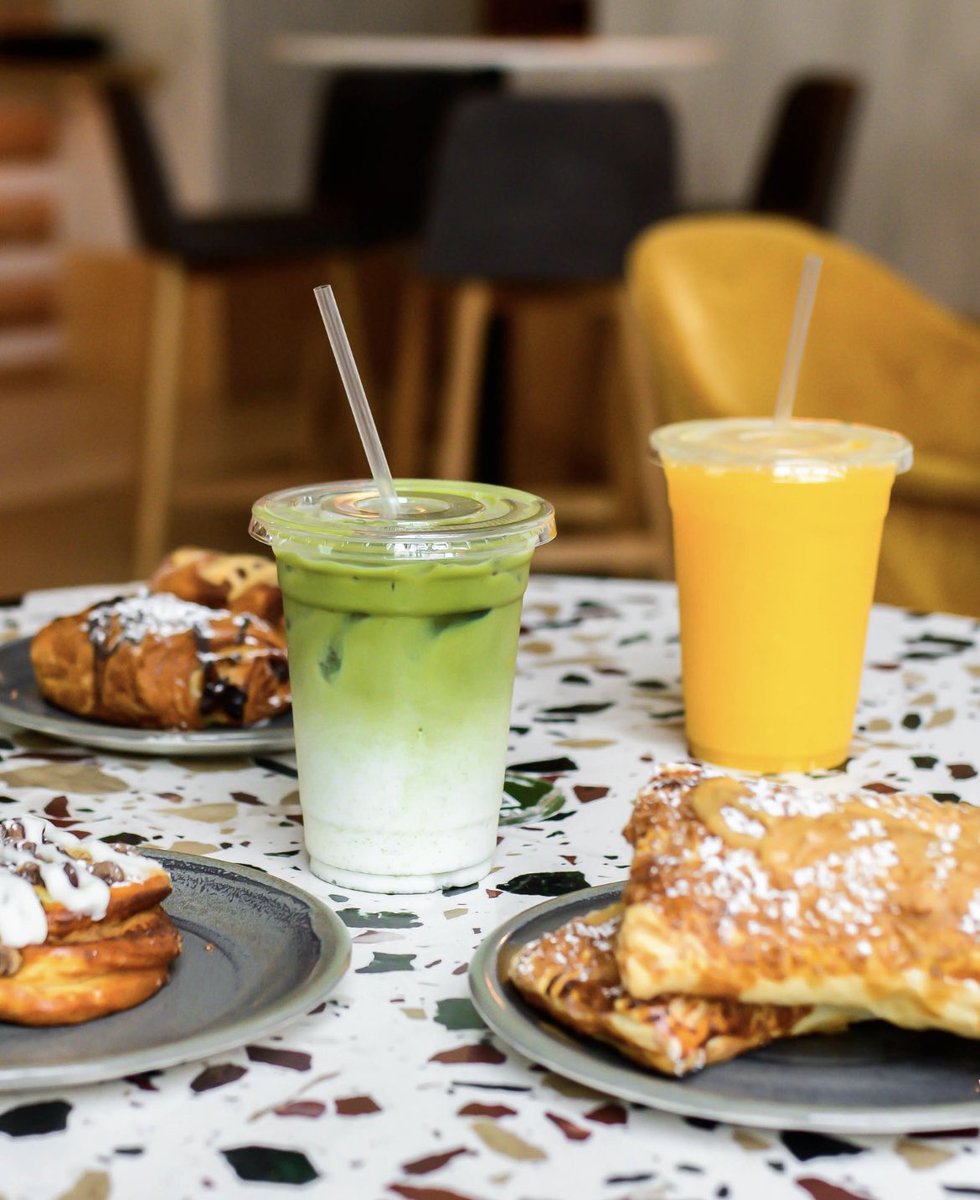 assemblyva's tweet image. The best weekends start with breakfast at Assembly.  Stay for a bit or order your enjoy your food to-go.  #LiveAssembly #RosslynVA