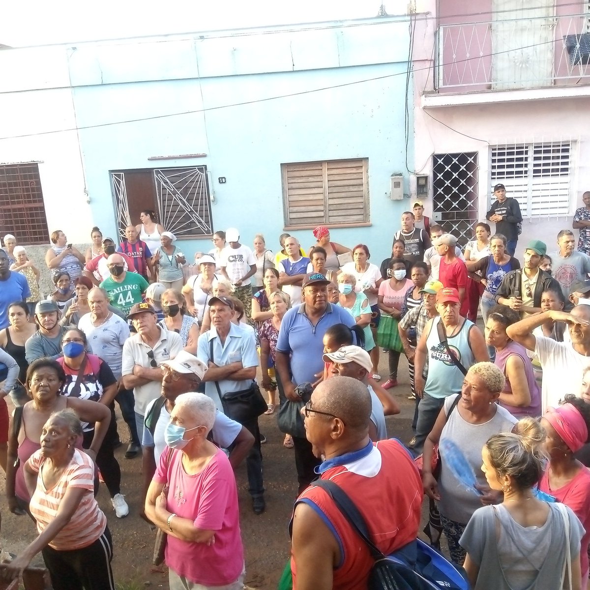 En el MAE La Escalera del #Municipio#Pinar#Del#Rio se venden variedades de productos a precios más asequibles#Mejor#Es#Posible