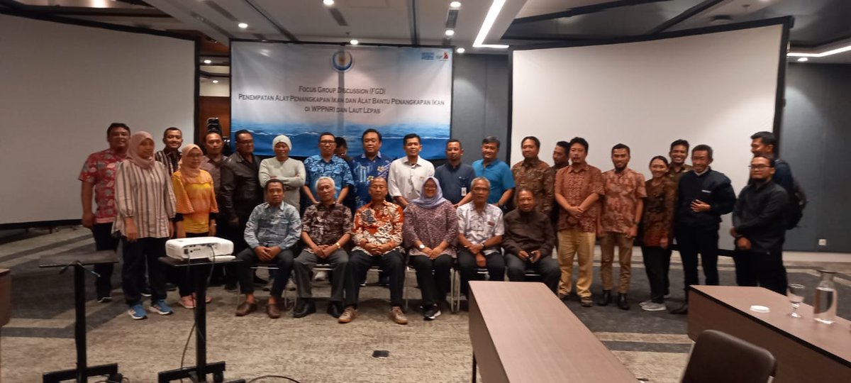 Hai #SahabatBahari, Dit KAPI <a href="/djpt_kkp/">Direktorat Jenderal Perikanan Tangkap</a> melaksanakan keg. FGD Penempatan Alat Penangkapan Ikan (API) dan Alat Bantu Penangkapan Ikan (ABPI) di WPPNRI dan Laut Lepas (20/7) di Jakarta. Seperti apa kegiatanya, yuks ikuti tweet kami selanjutnya!
#DJPTBersinergi #KKPThrive