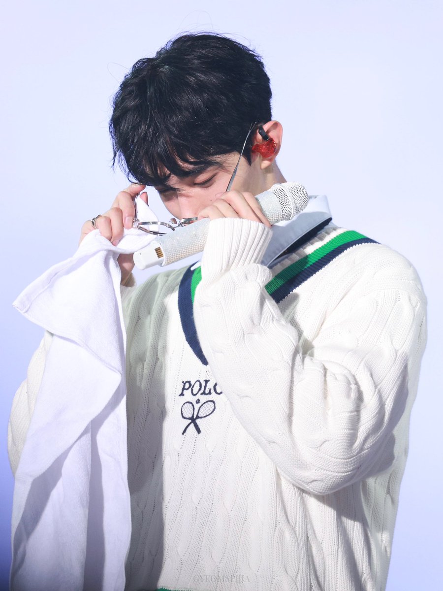 gyeomspijja's tweet photo. 230722 FOLLOW

#도겸 #DOKYEOM #ドギョム
#세븐틴 #SEVENTEEN https://t.co/ZtmehunvJV