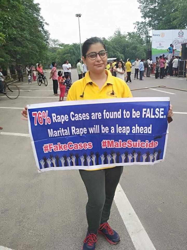 nMehndirattaTPA's tweet photo. ज्यादातर रेप केस झूठे पाये जाते हैं, और अब मैरिटल रेप की हो हो रही तैयारी, कितने केस और बढ़ाओगे????? https://t.co/Vi5o5jczBK
