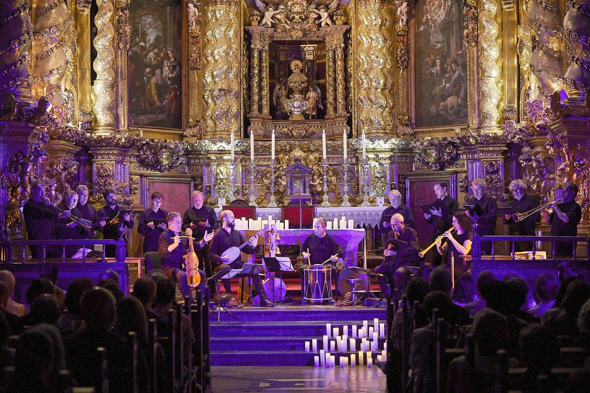 CorLluisVich's tweet photo. Anit a Morella, al @EarlyMusMorella amb @CDMinistrers la gran gransissada va obligar a traslladar el concert a l'església. Després de la tempesta, una gran nit amb la música antiga. https://t.co/TVwljUOJvm