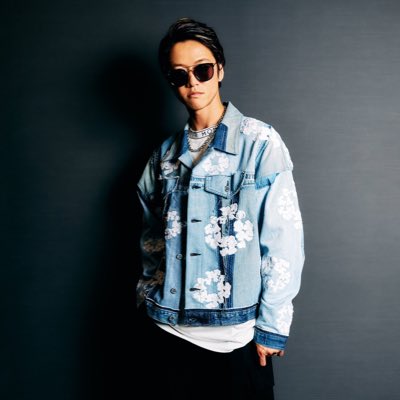 Hilcrhyme2011's tweet photo. #新しいプロフィール画像 https://t.co/xSq5SDpHnd