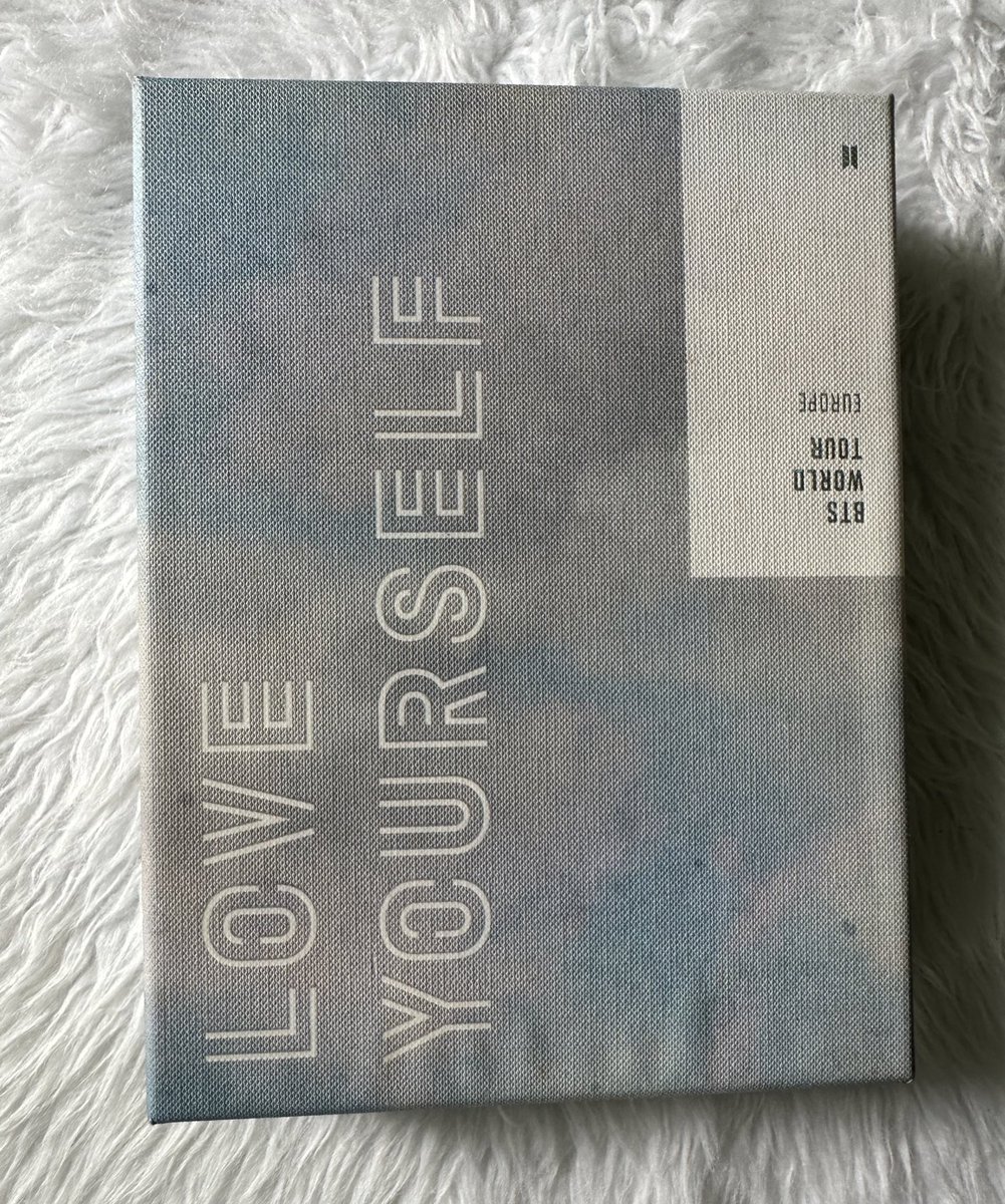 txtfinds's tweet photo. wts lfb bts ph

love yourself in europe dvd with jhope pc P4,500

- complete inclusions 
- on hand
- payo prio / 50% dp rb aug 5
- gcash, landbank
- lbc, sco, jnt

ly jung hoseok https://t.co/U6dOrFd0mH