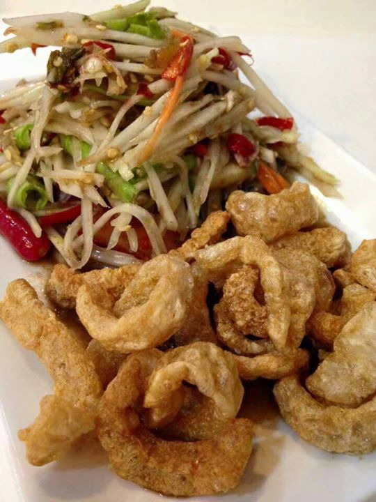 ParnradaW's tweet photo. ไม่เคยได้กินเท่าไร https://t.co/91zwMXHgXE