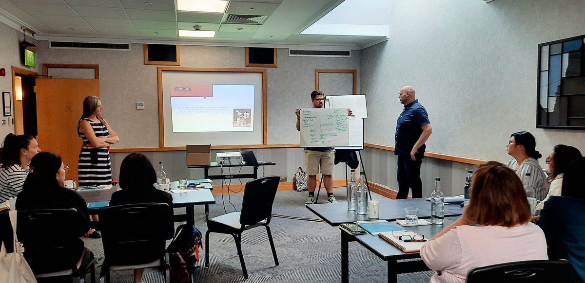 CharlotteC tweet media