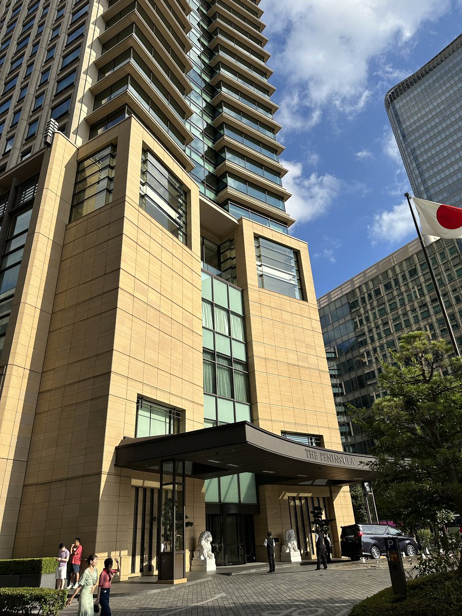 pigeontrip's tweet photo. Peninsula Hotels in Hibiya https://t.co/k4dOTnRink