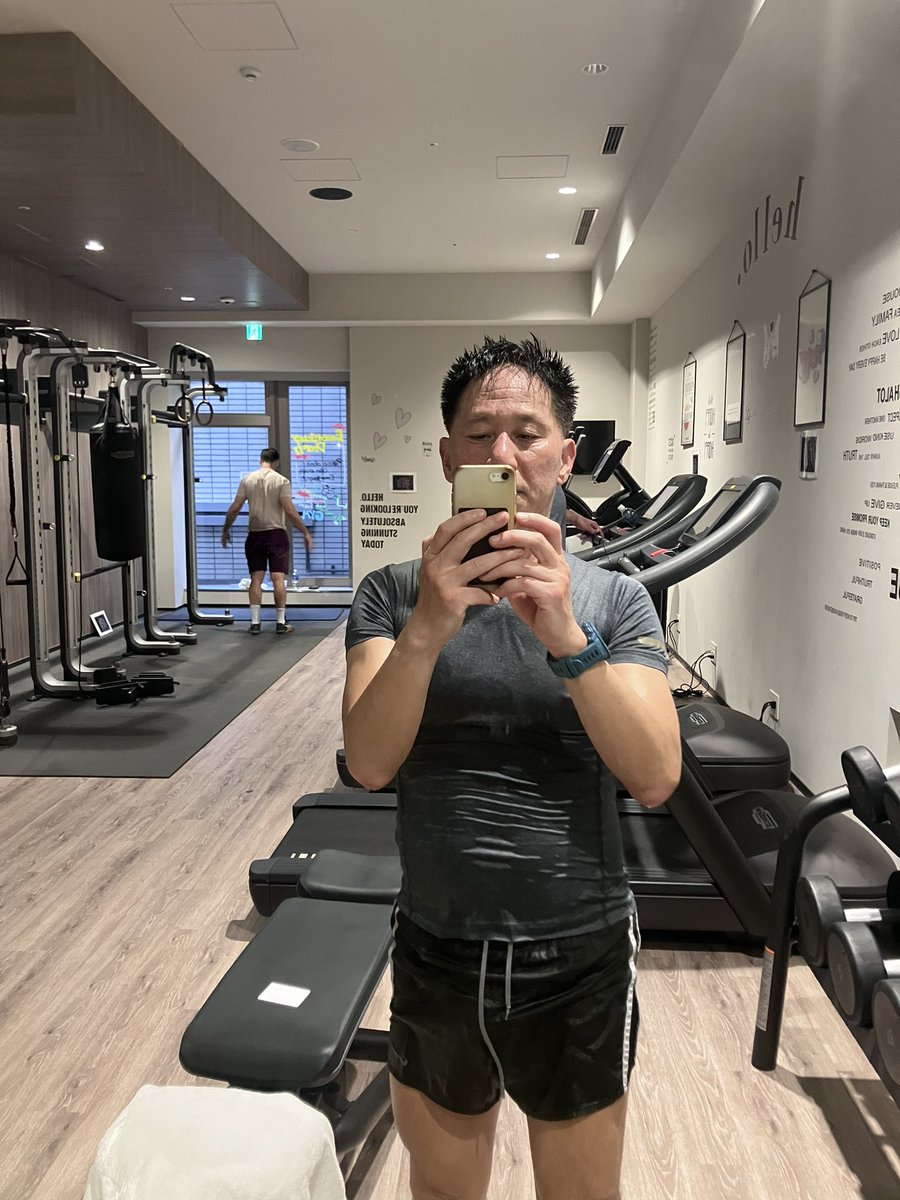 Maturetop1's tweet photo. First day workout at Tokyo
#moxytokyokinshicho #MOXY #nicerun #treadmill https://t.co/Rvyd8mthXn