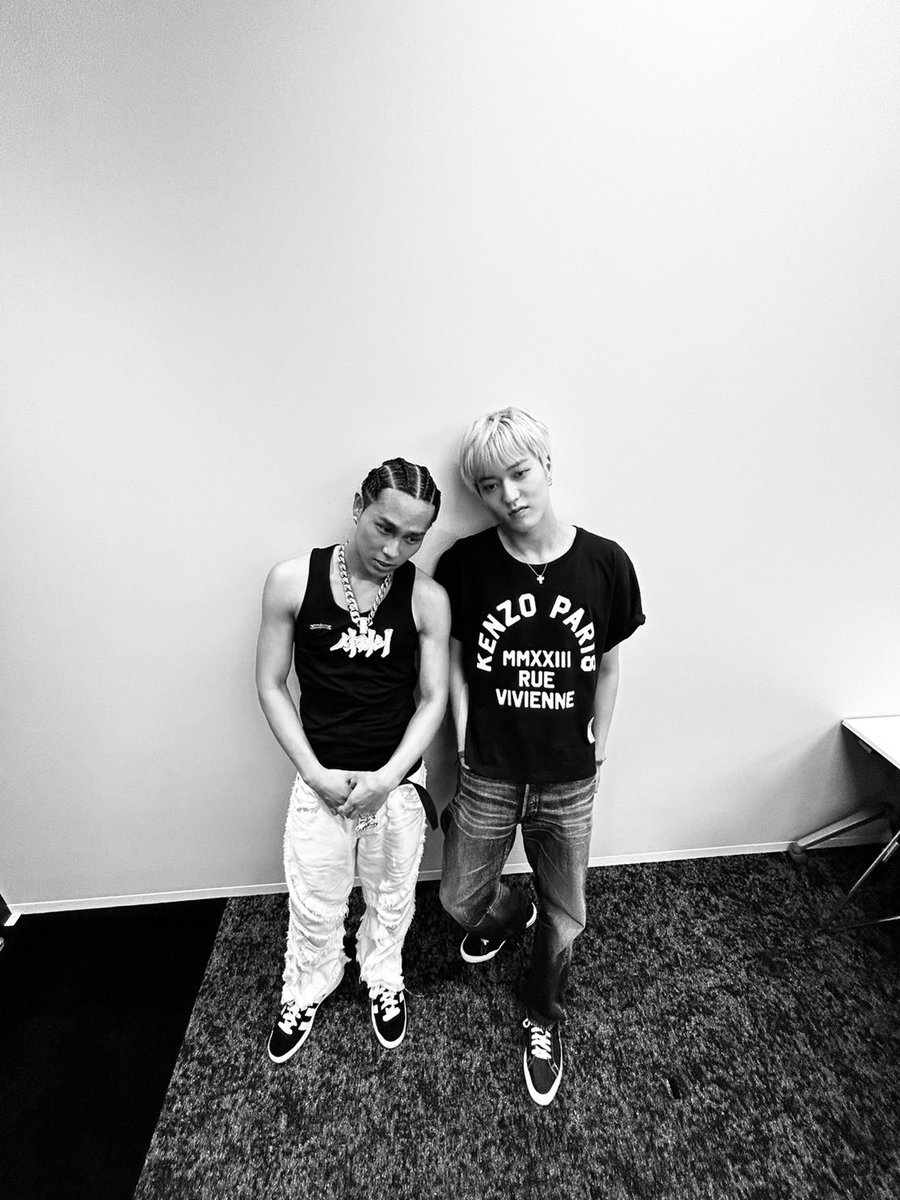 KhhFess's tweet photo. Khh ciee selamat ya ruto akhirnya fotbar ama bang minsik https://t.co/03VKApQ7vW