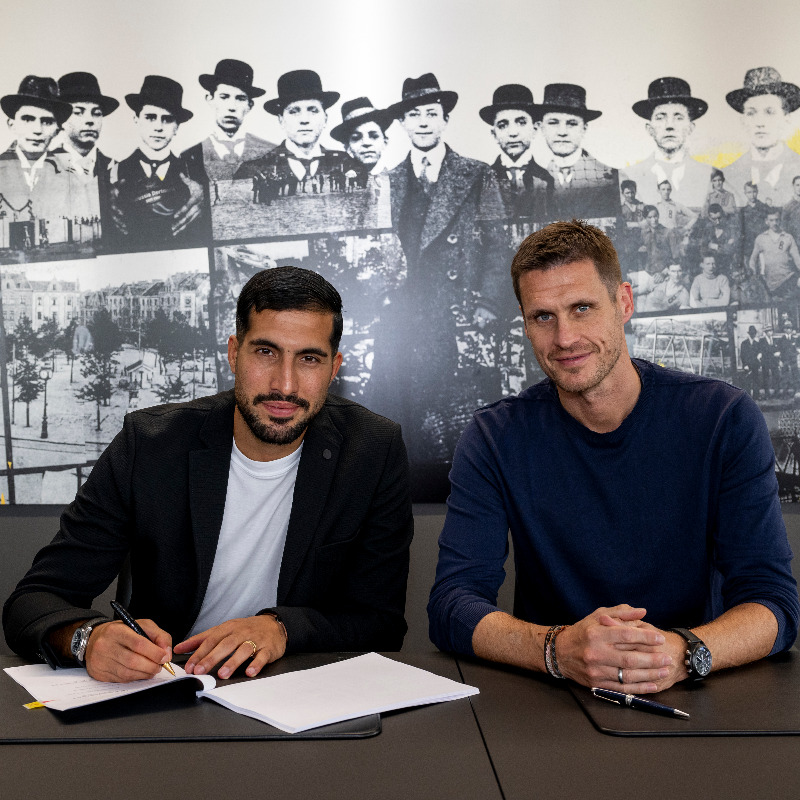 BVB's tweet photo. ✍️ Der #BVB und Emre Can gehen gemeinsam in die sportliche Zukunft. Der Mittelfeldspieler hat seinen Vertrag vorzeitig um zwei weitere Jahre bis zum 30. Juni 2026 verlängert. 🤝

▶️ https://t.co/EHoT5xzk0i