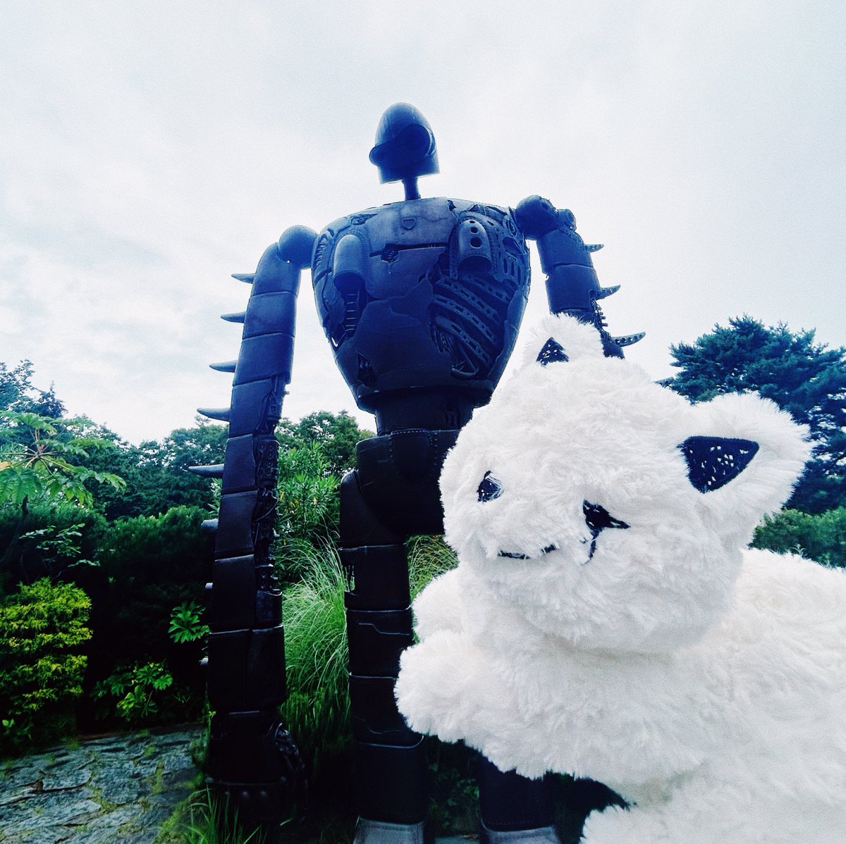 リイシューねこちゃん 三鷹の森ジブリ美術館 @GhibliML 屋上に到着しま